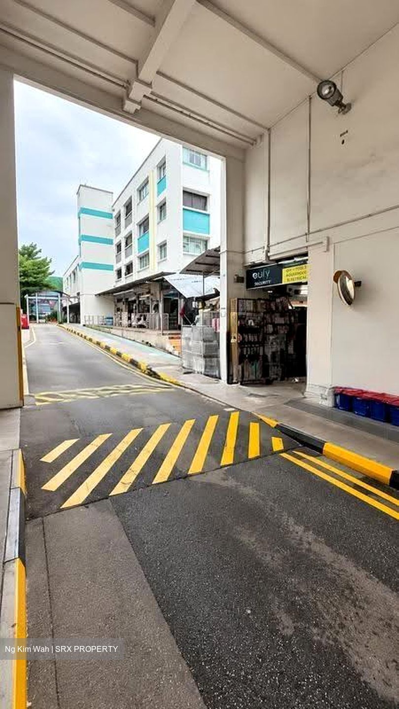 Serangoon North Avenue 1 (D19), Shop House #619342651